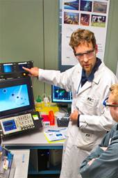 Study first author Chris Rinke shows off the DOE JGI’s single-cell genomics capabilities during the annual Genomics of Energy & Environment Meeting.